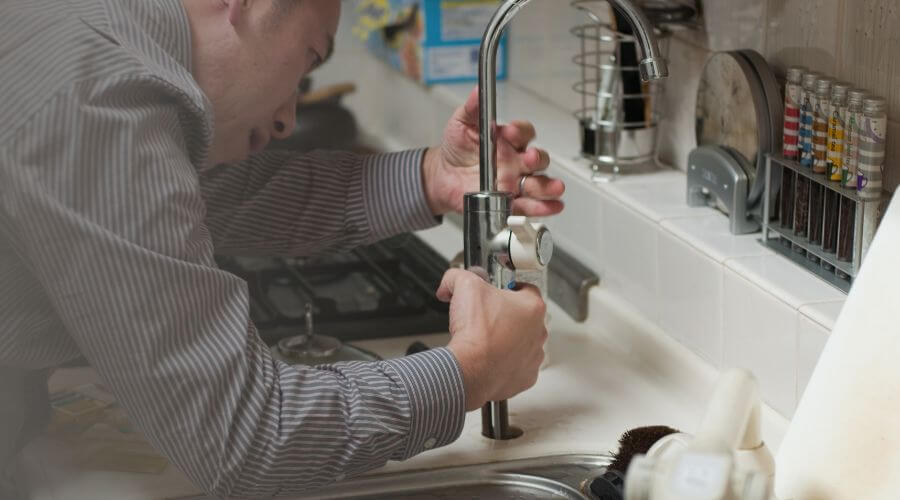 Professional expert plumbing services in Monroe, OK